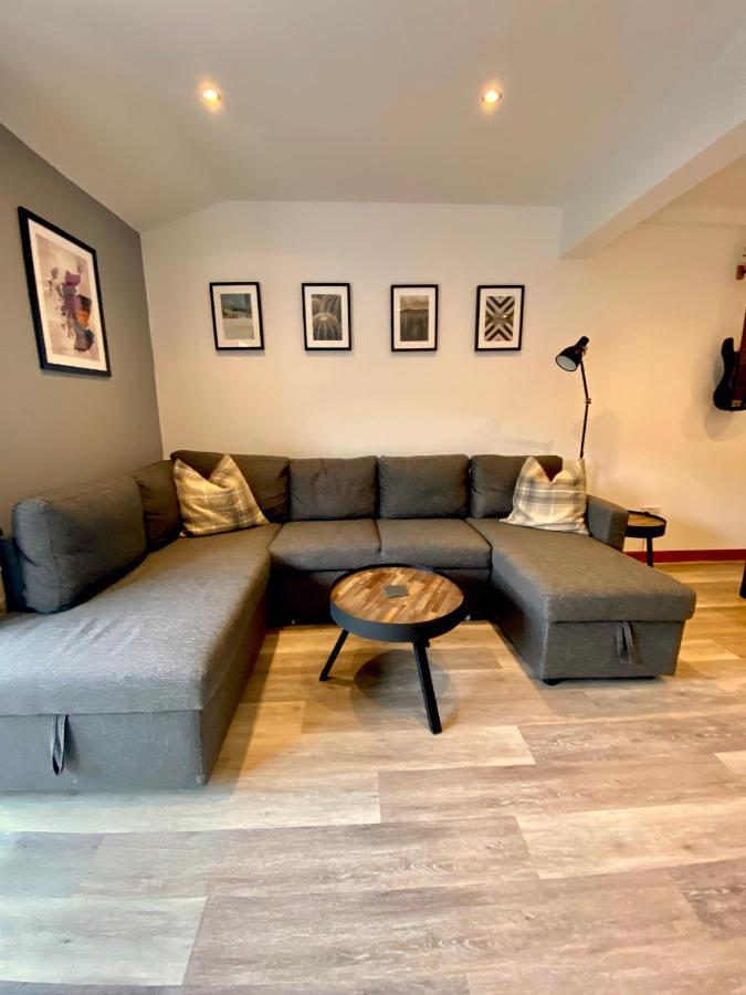 3 Sheraton Apartments ฟอร์ตวิลเลียม ภายนอก รูปภาพ