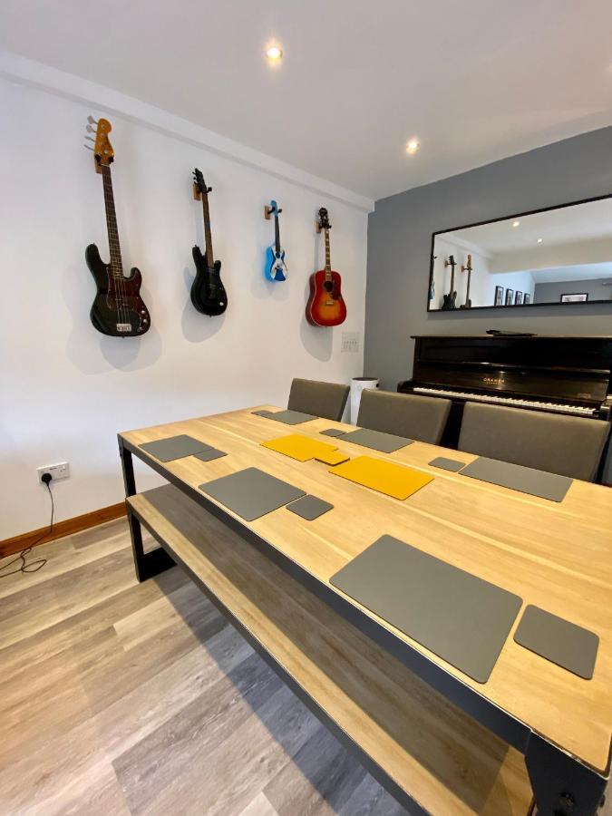 3 Sheraton Apartments ฟอร์ตวิลเลียม ภายนอก รูปภาพ